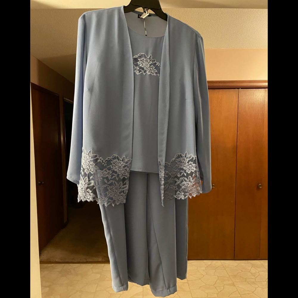 Special Occasion Petite Bahari Pantsuit